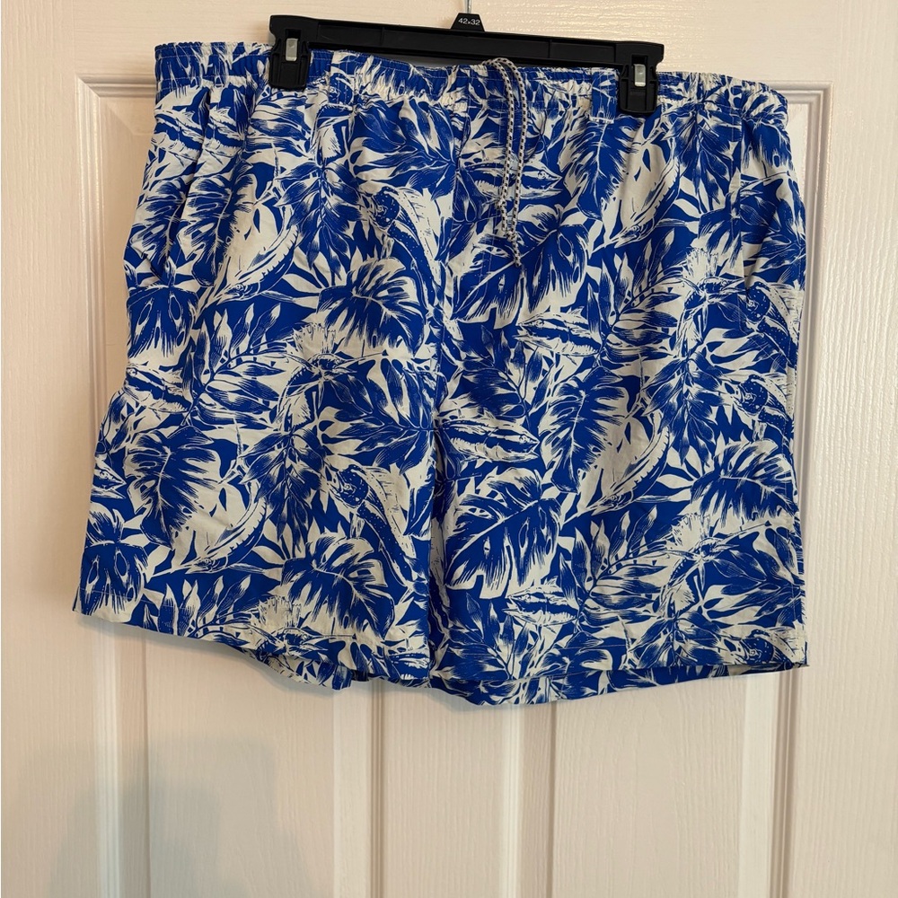Columbia Swim Blue and White Leaf Print Shorts
